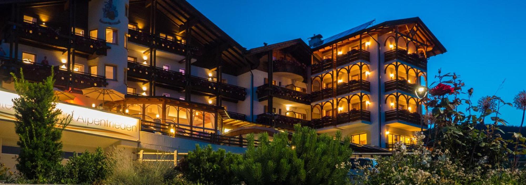 Hotel Alpenfrieden Maranza Bagian luar foto