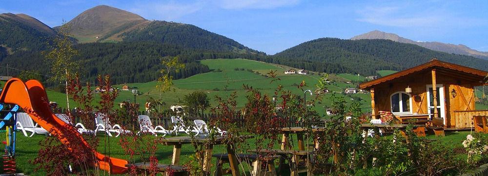 Hotel Alpenfrieden Maranza Bagian luar foto