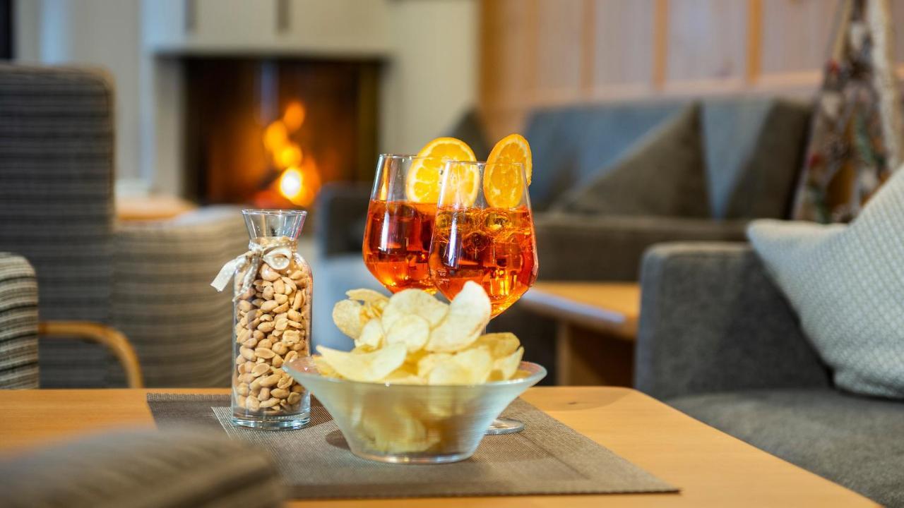 Hotel Alpenfrieden Maranza Bagian luar foto